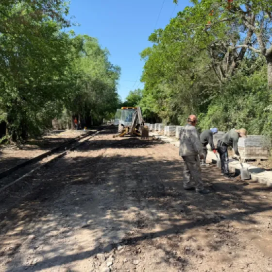 Ejecución de adoquín y cordón cunetas